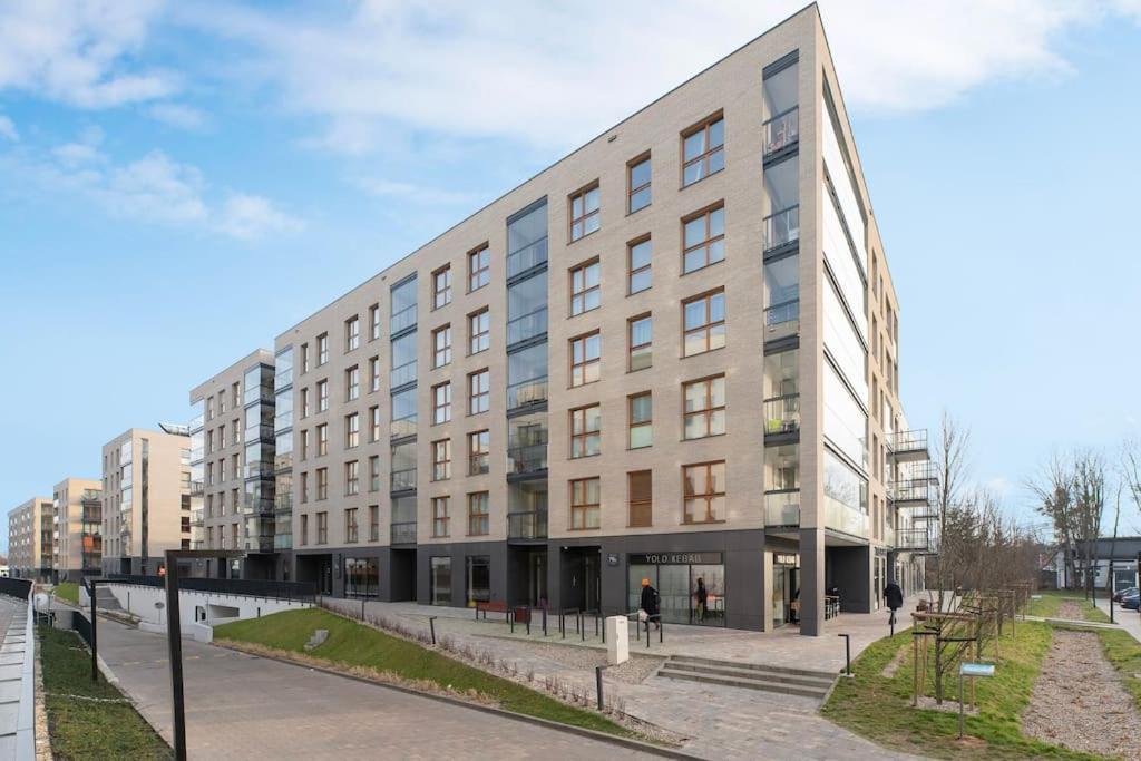 Zajezdnia Wrzeszcz 2 By Grand Apartments Гданьск Экстерьер фото